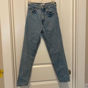 Light wash Zara jeans